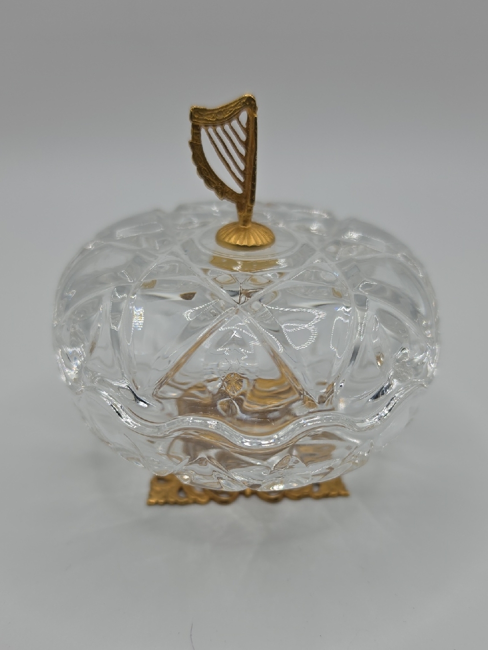 VINTAGE Irish Killarney lead crystal lidded trinket dish